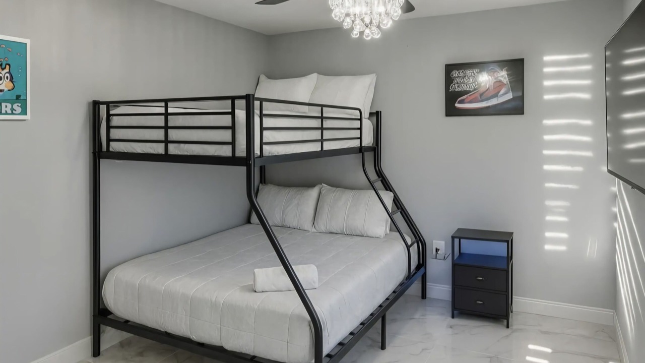 Photo of Bedroom in Homestead