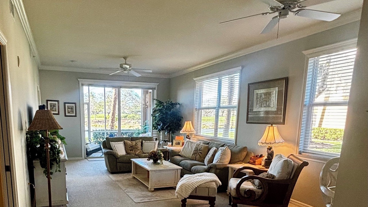 Photo of Livingroom in Biggar