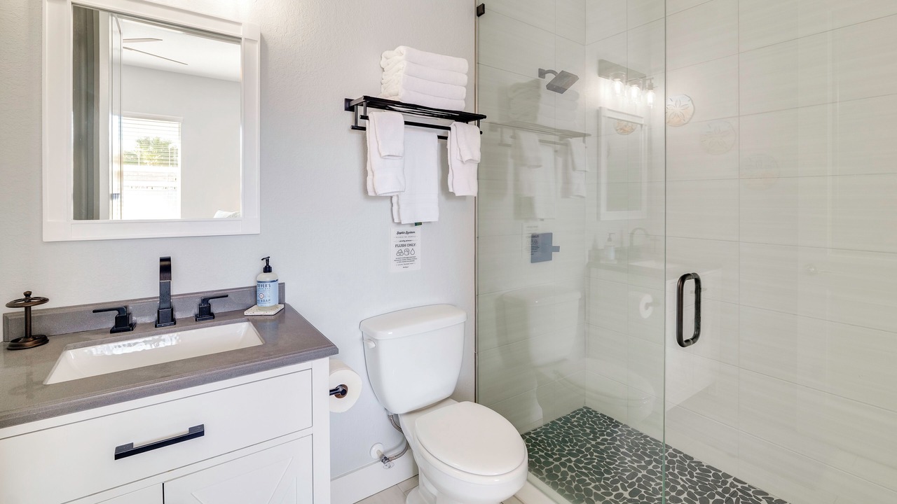 Photo of Bathroom in Sylvan Shores
