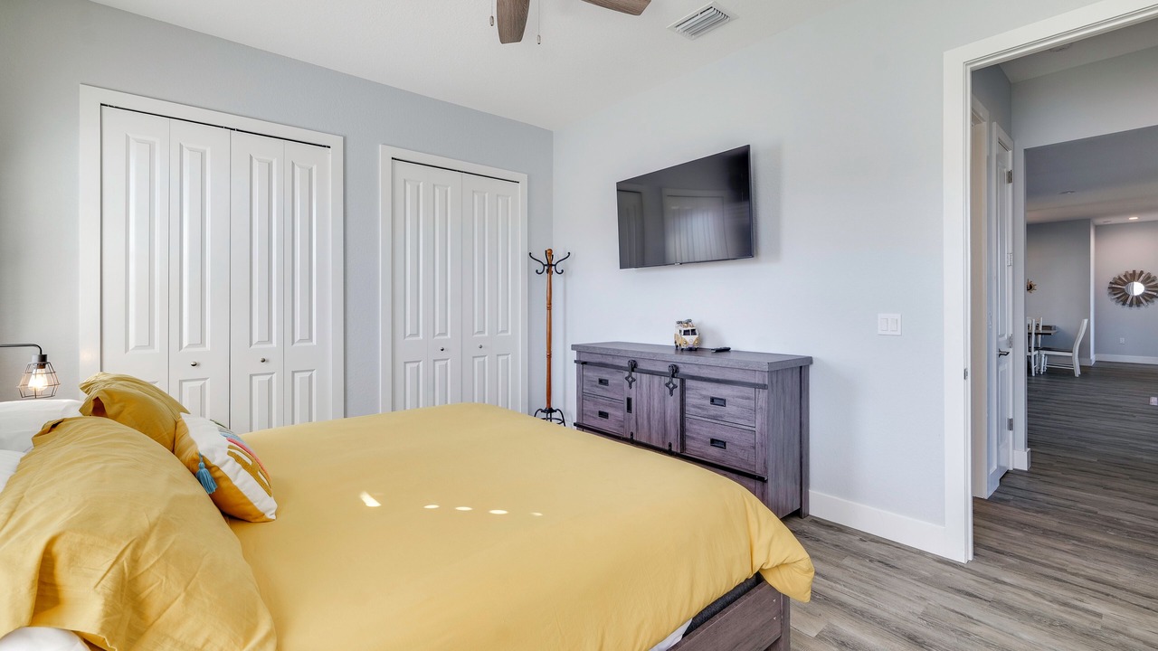Photo of Bedroom in Sylvan Shores