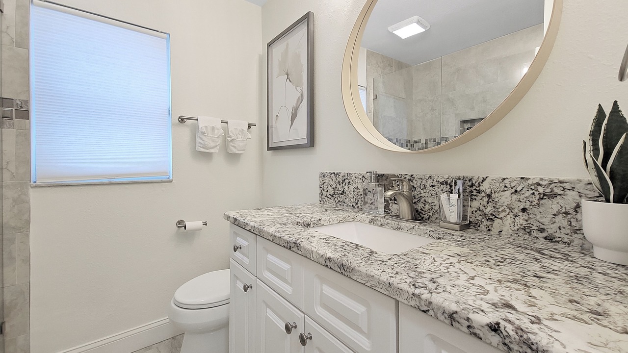 Photo of Bathroom in Town N County Park