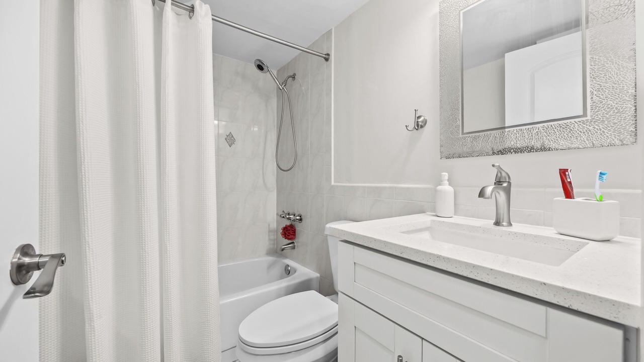 Photo of Bathroom in Hutchinson Island South