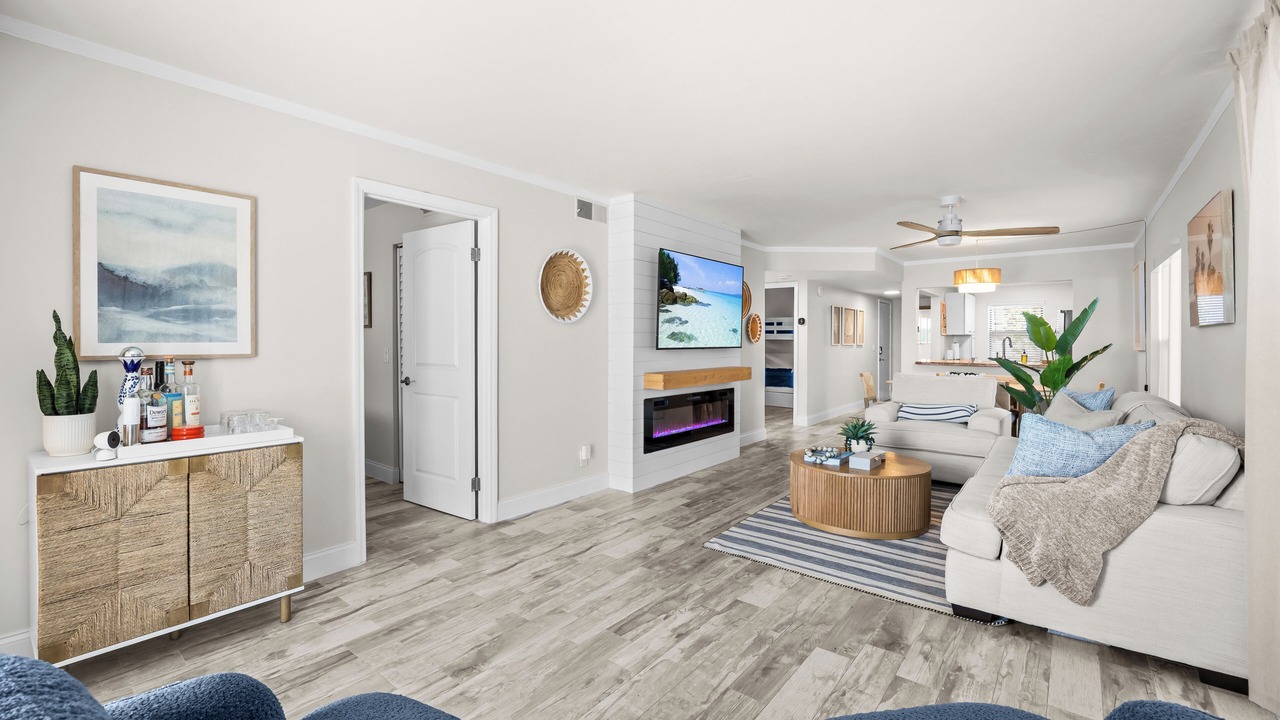 Photo of Livingroom in Hutchinson Island South