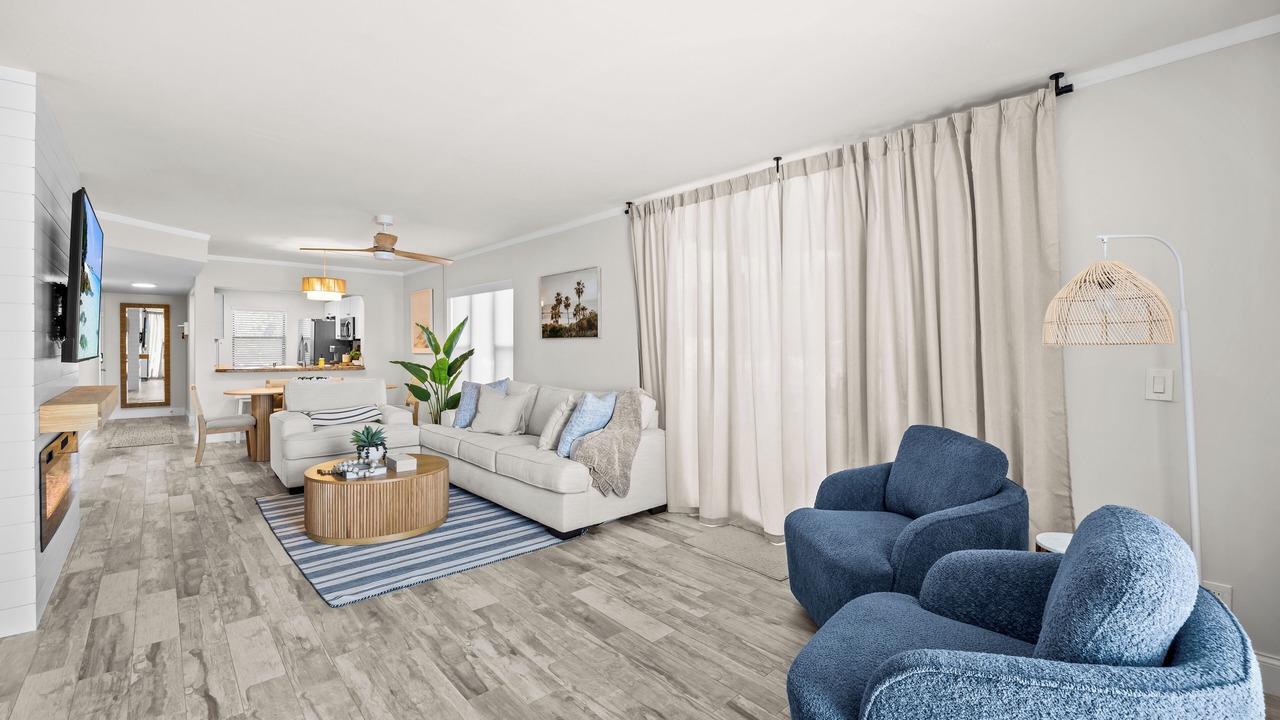 Photo of Livingroom in Hutchinson Island South
