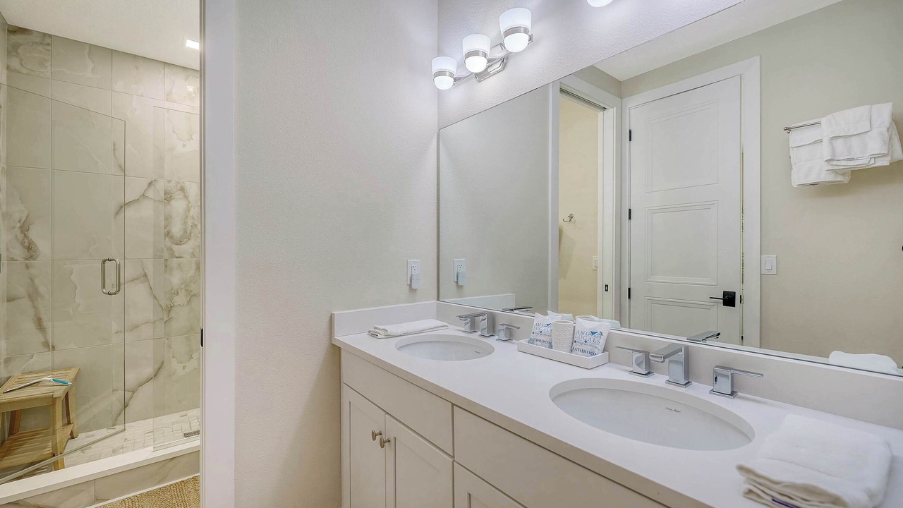 Photo of Bathroom in Cortez