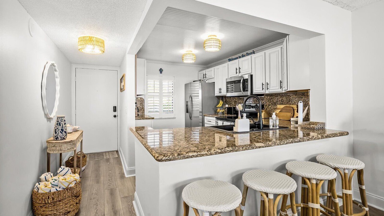 Photo of Kitchen in Hutchinson Island South