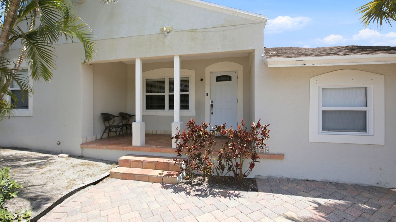 Photo of Outdoor in Poiciana Park II