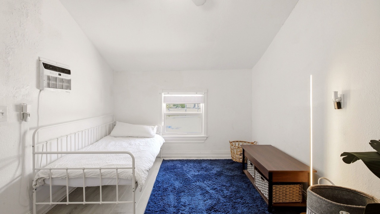 Photo of Bedroom in Poiciana Park II