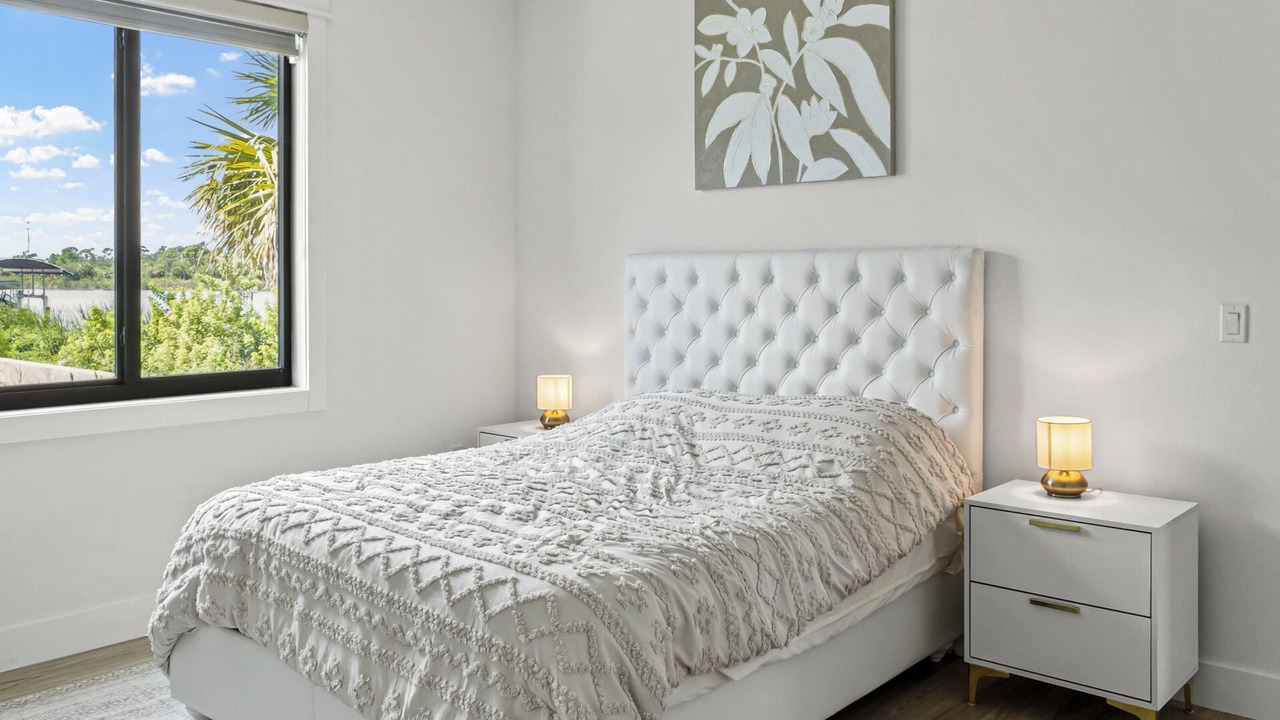 Photo of Bedroom in South Gulf Cove