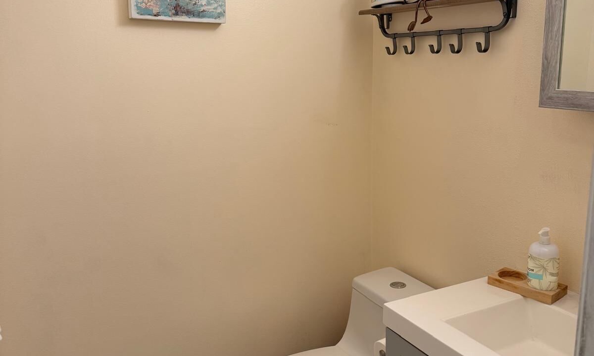 Photo of Bathroom in Florida Ridge