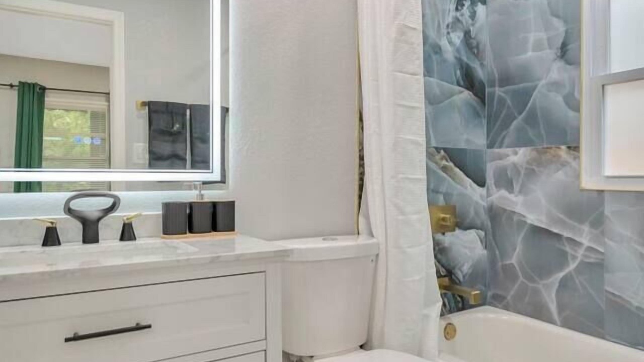 Photo of Bathroom in Old Seminole Heights