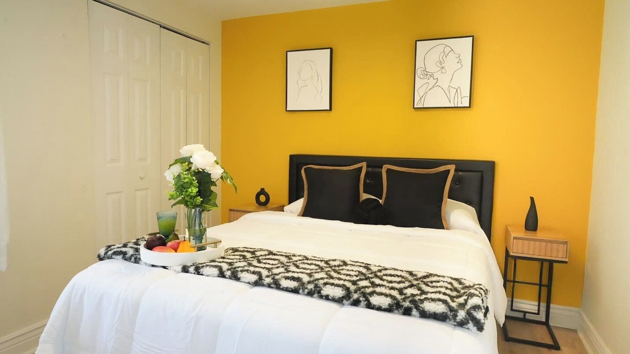 Photo of Bedroom in Timberlane Woodlake