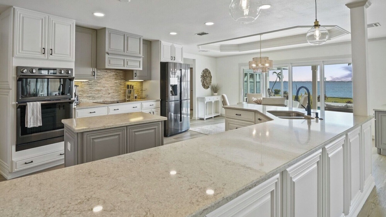 Photo of Kitchen in Caloosahatchee