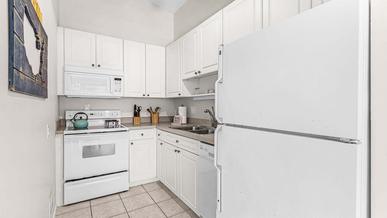 Photo of Kitchen in Aloha Kai