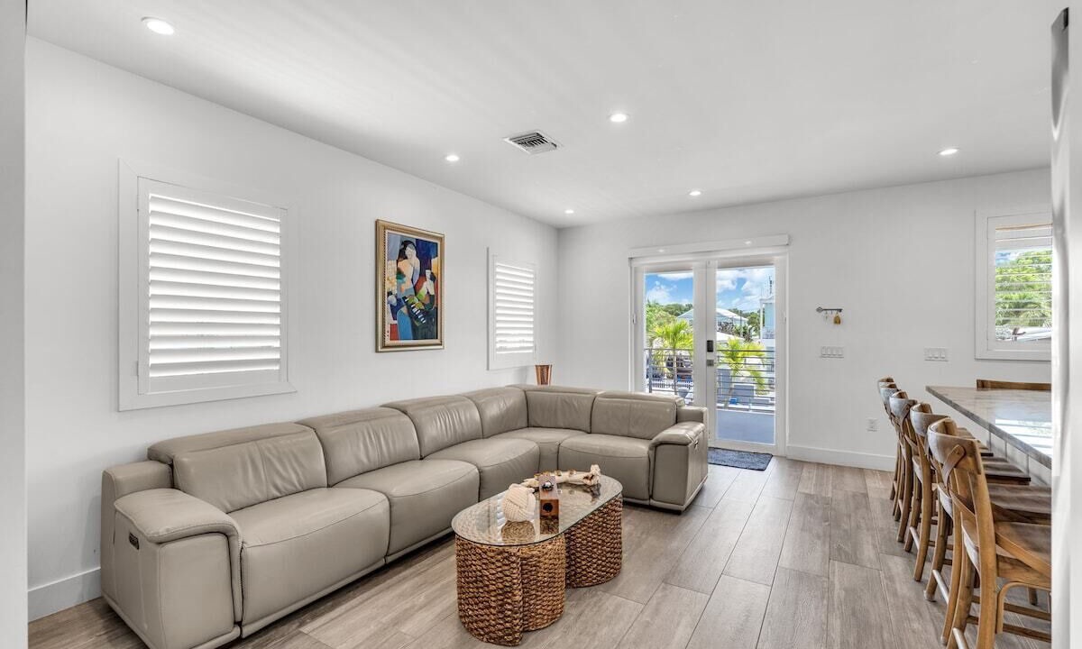 Photo of Livingroom in Cross Key Waterways