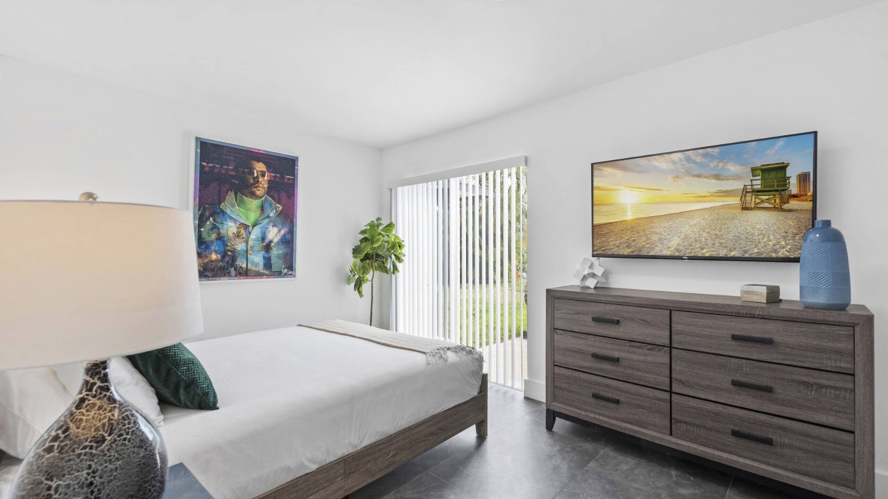 Photo of Bedroom in Hollywood Hills