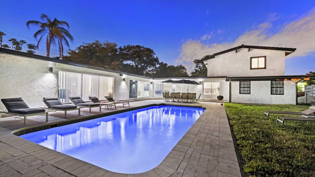 Photo of Outdoor in Hollywood Hills