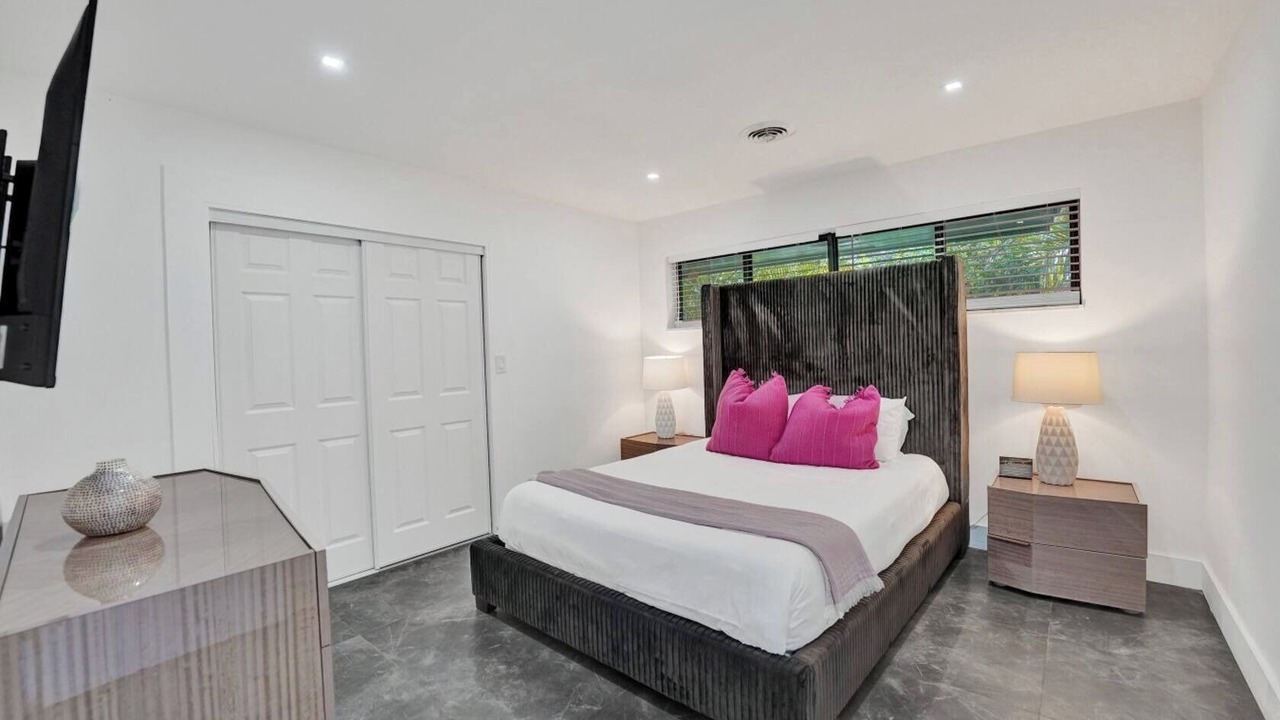Photo of Bedroom in Hollywood Hills