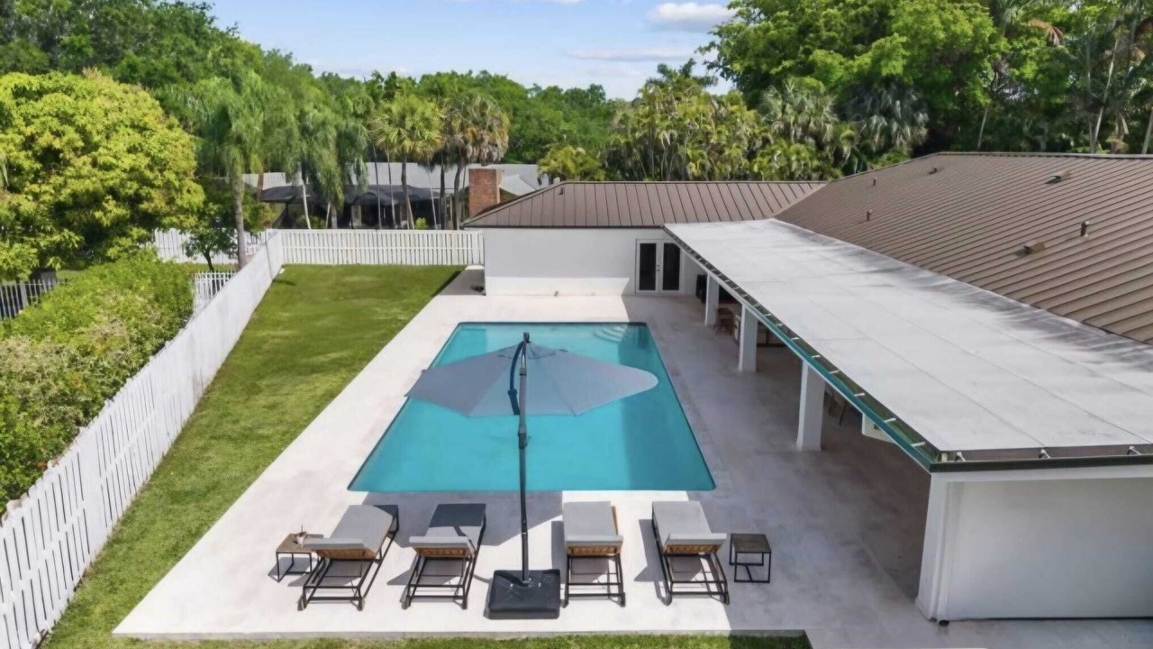 Photo of Outdoor in Palmetto Bay