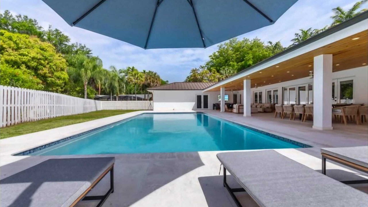 Photo of Outdoor in Palmetto Bay