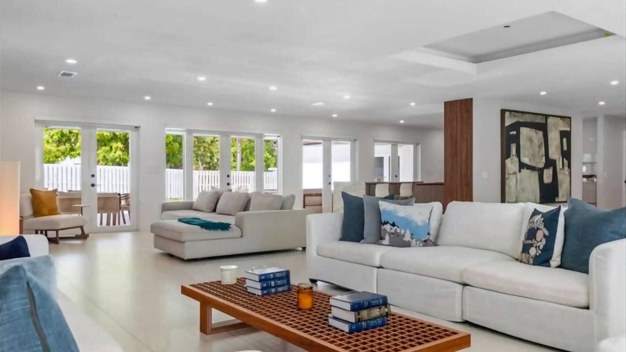 Photo of Livingroom in Palmetto Bay