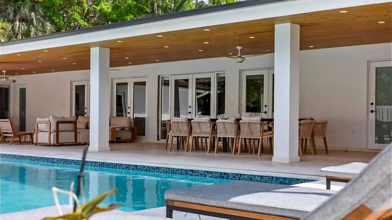 Photo of Outdoor in Palmetto Bay