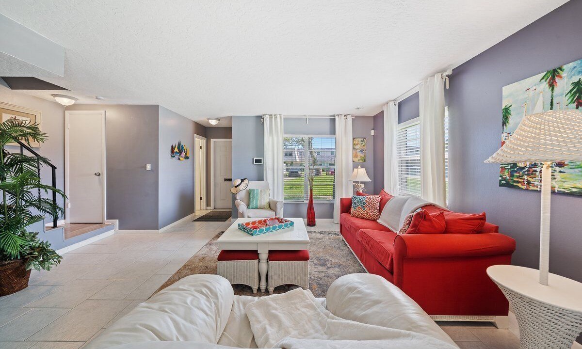 Photo of Livingroom in South Patrick Shores