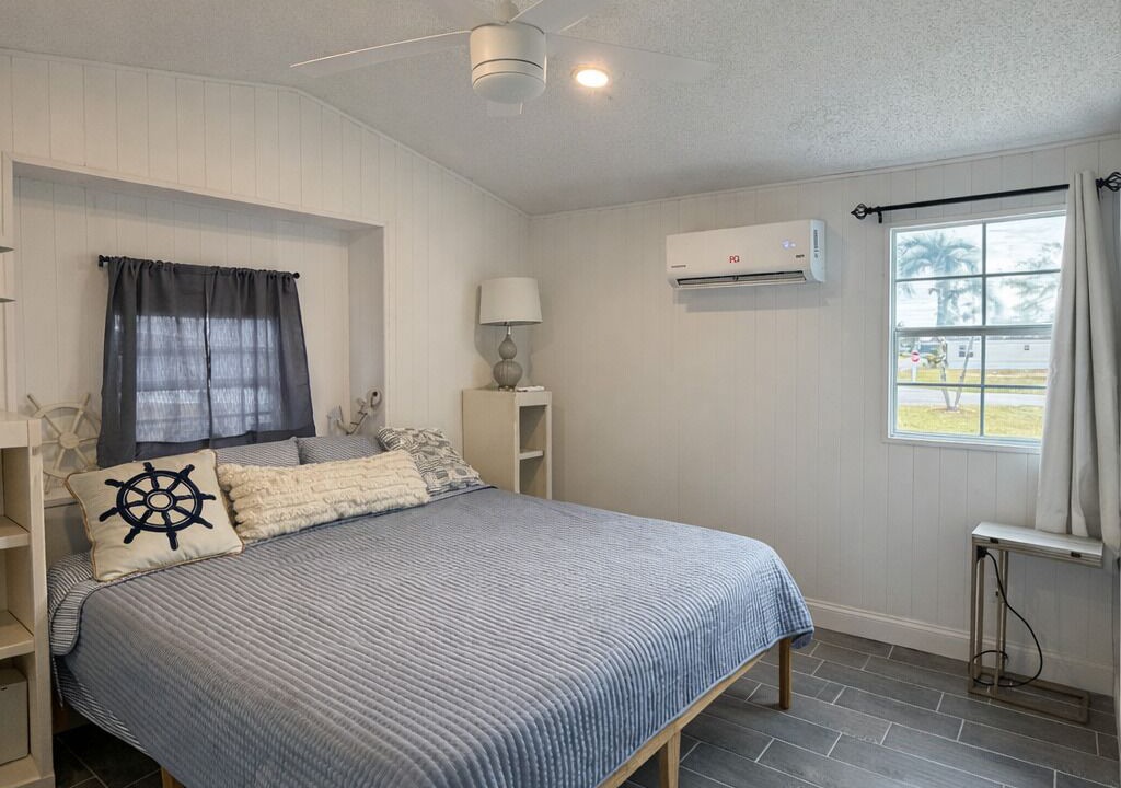 Photo of Bedroom in Fort Myers Beach