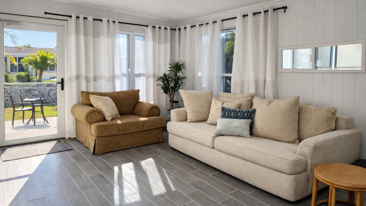 Photo of Livingroom in Fort Myers Beach