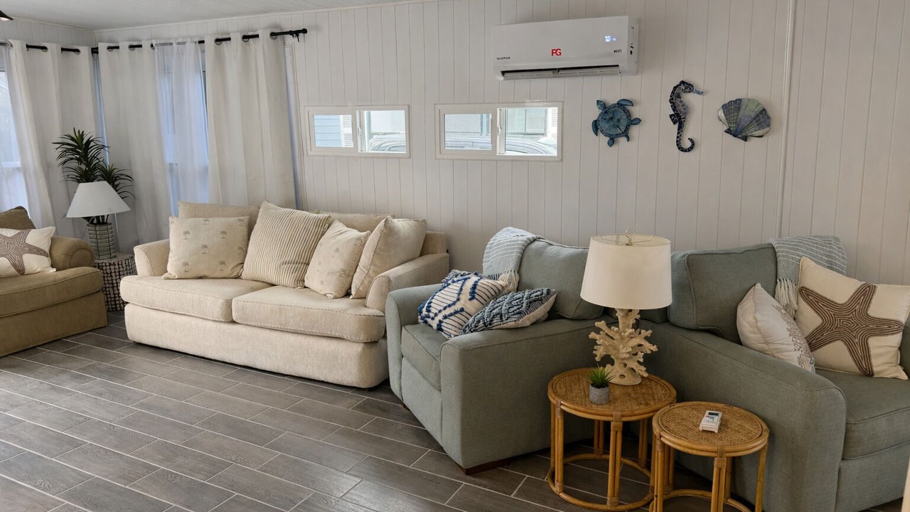 Photo of Livingroom in Fort Myers Beach