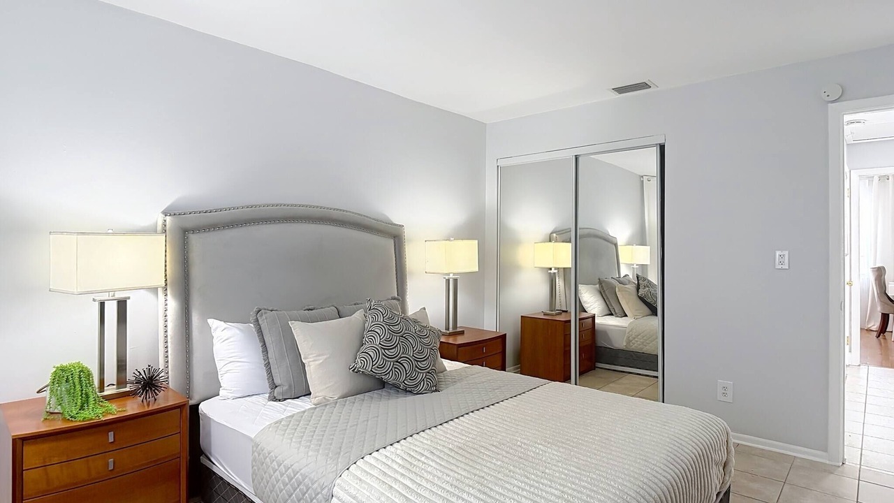 Photo of Bedroom in St. Petersburg - Clearwater