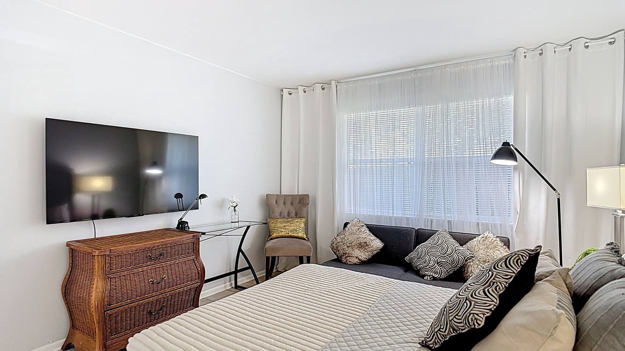Photo of Bedroom in St. Petersburg - Clearwater