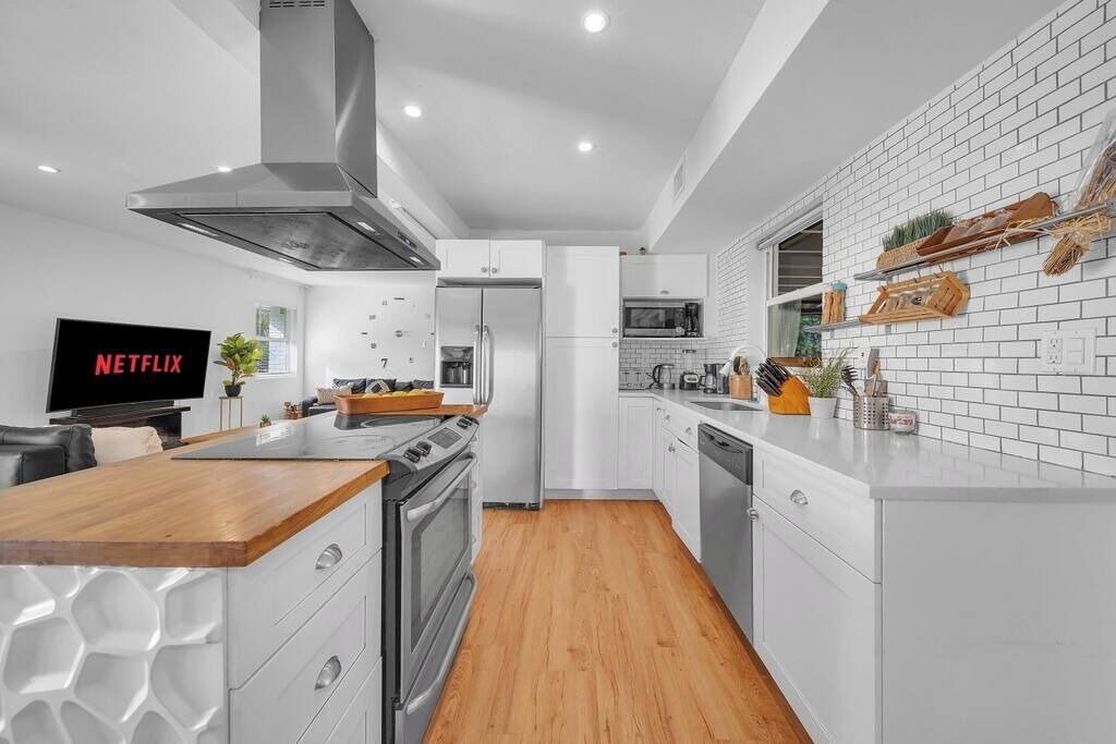 Photo of Kitchen in North Miami