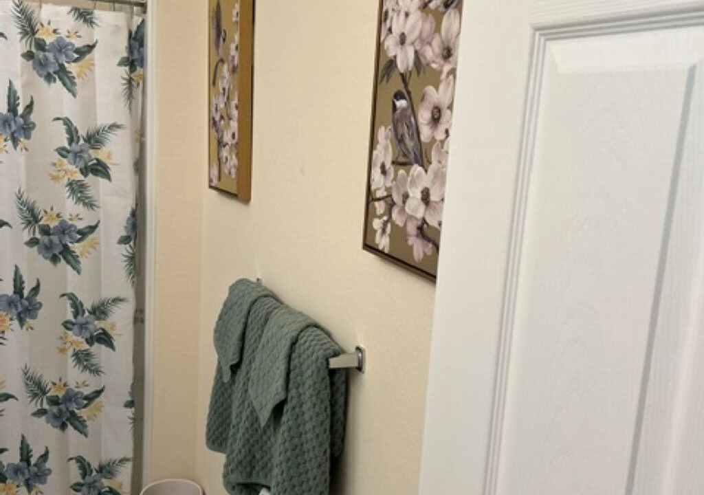 Photo of Bathroom in LaBelle