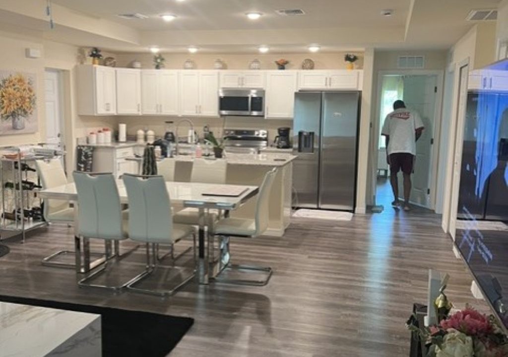 Photo of Kitchen in LaBelle