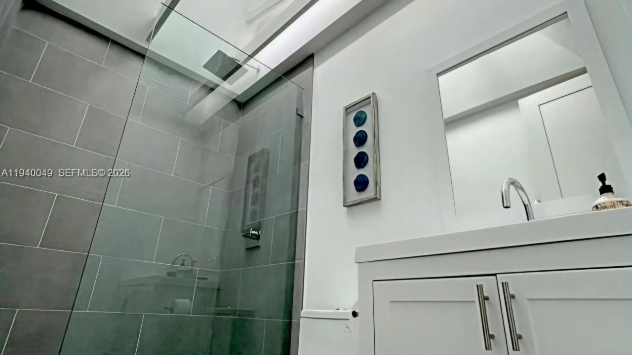 Photo of Bathroom in Key Largo