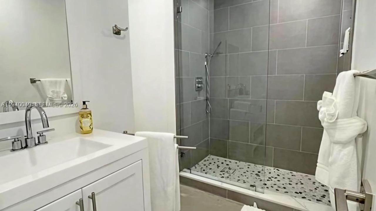 Photo of Bathroom in Key Largo