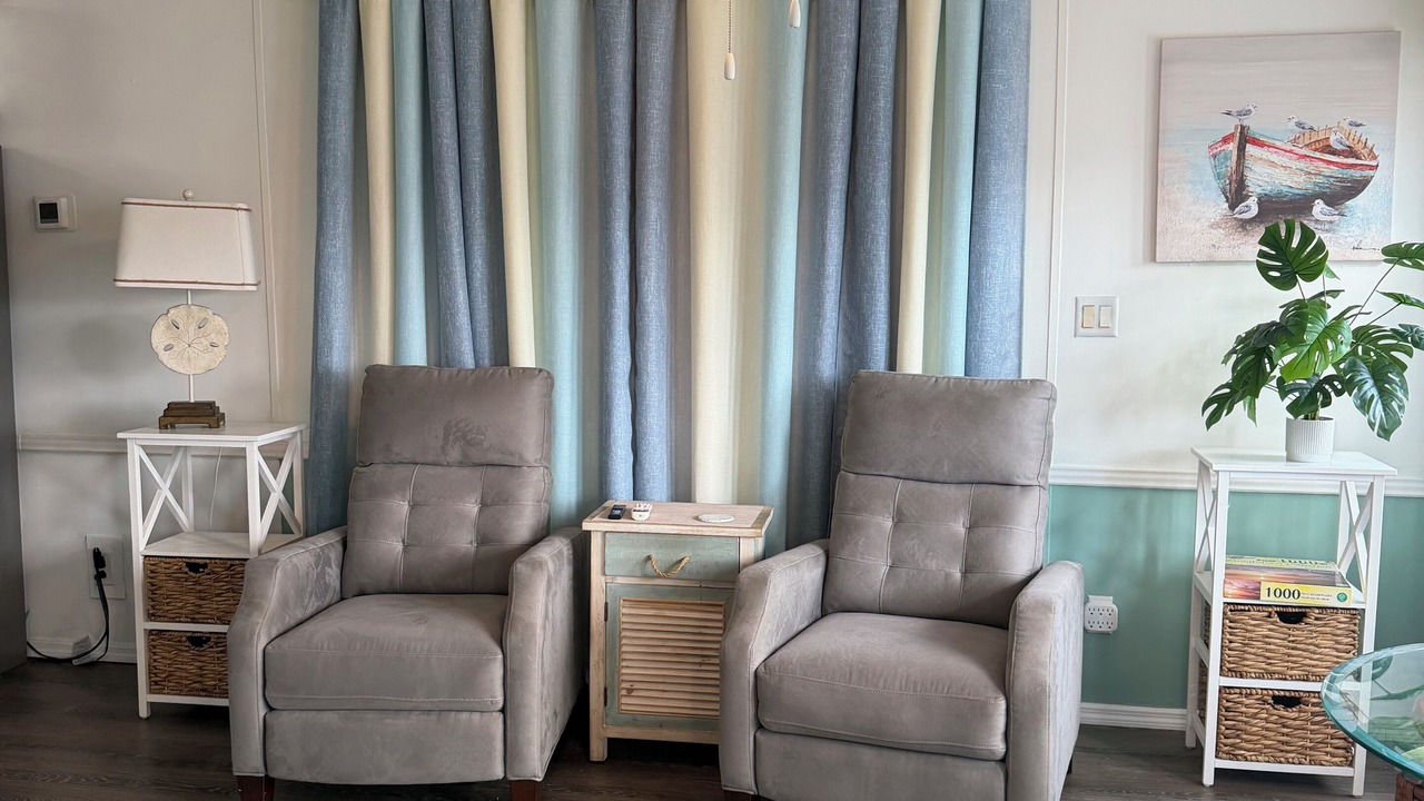 Photo of Livingroom in North Naples