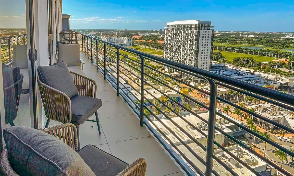 Photo of Patio Balcony in Doral