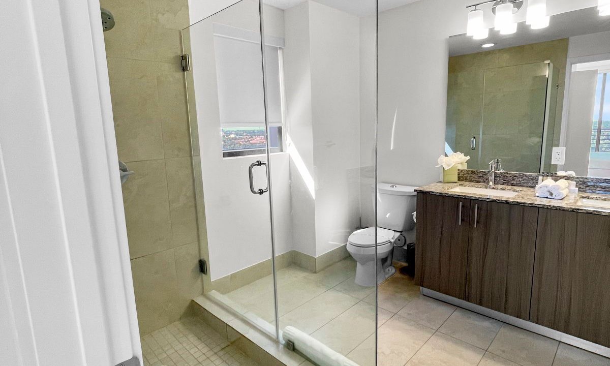 Photo of Bathroom in Doral