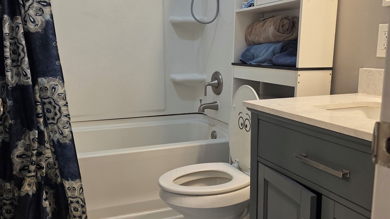 Photo of Bathroom in Startex