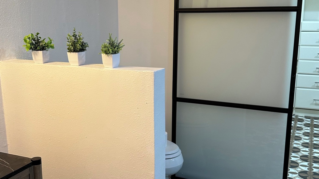 Photo of Bathroom in Lake Magdalene