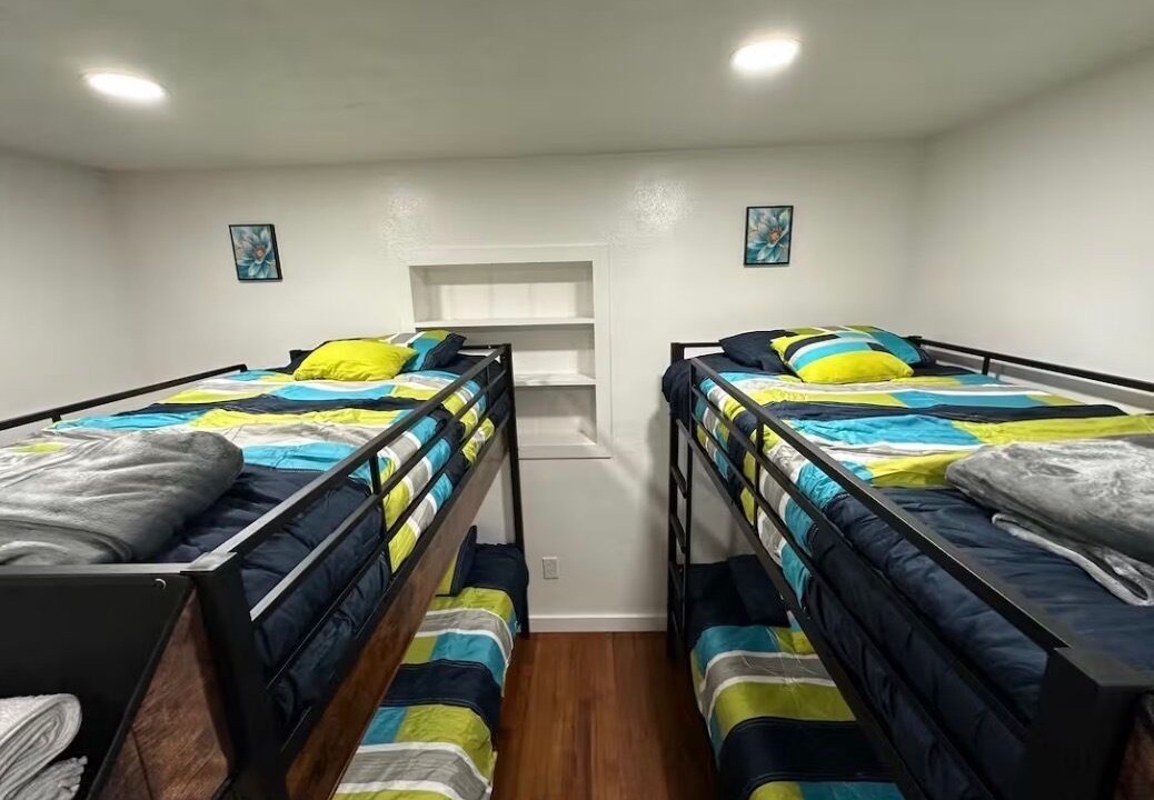 Photo of Bedroom in Lake Magdalene