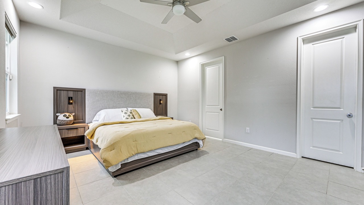 Photo of Bedroom in Valrico