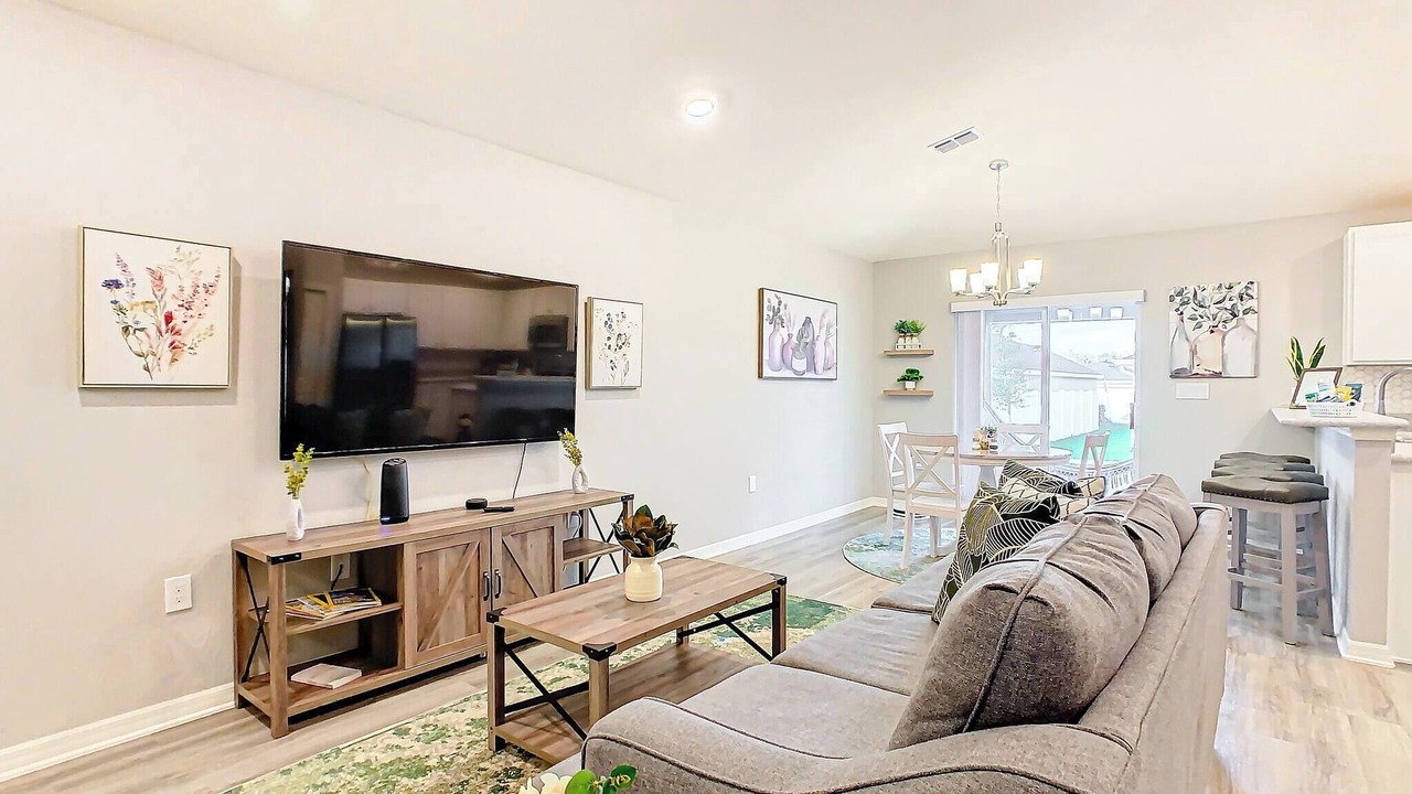 Photo of Livingroom in Auburndale