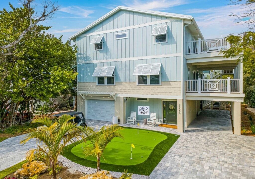 Photo of Others in Captiva