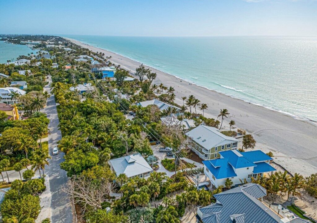 Photo of Others in Captiva