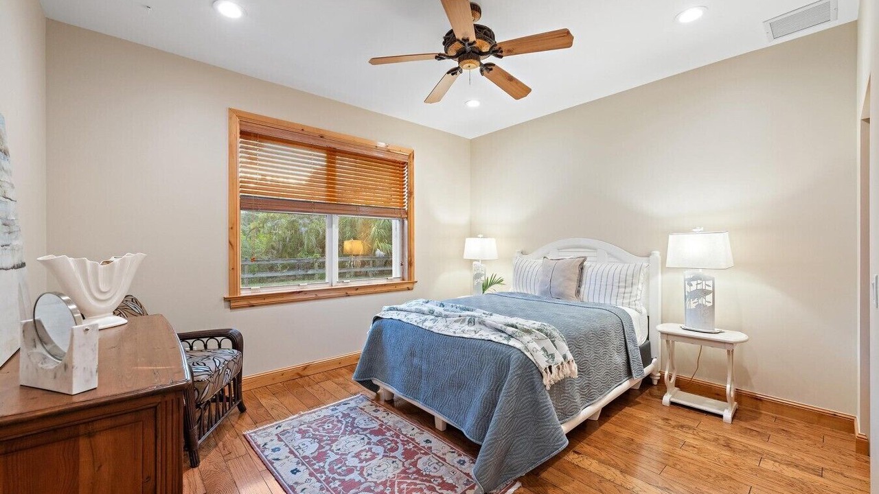 Photo of Bedroom in Jupiter Farms