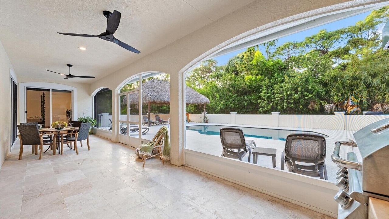 Photo of Outdoor in Jupiter Farms