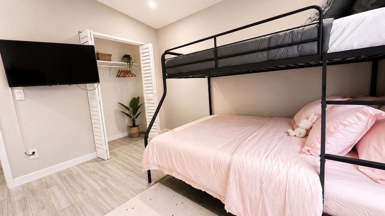 Photo of Bedroom in Lutz